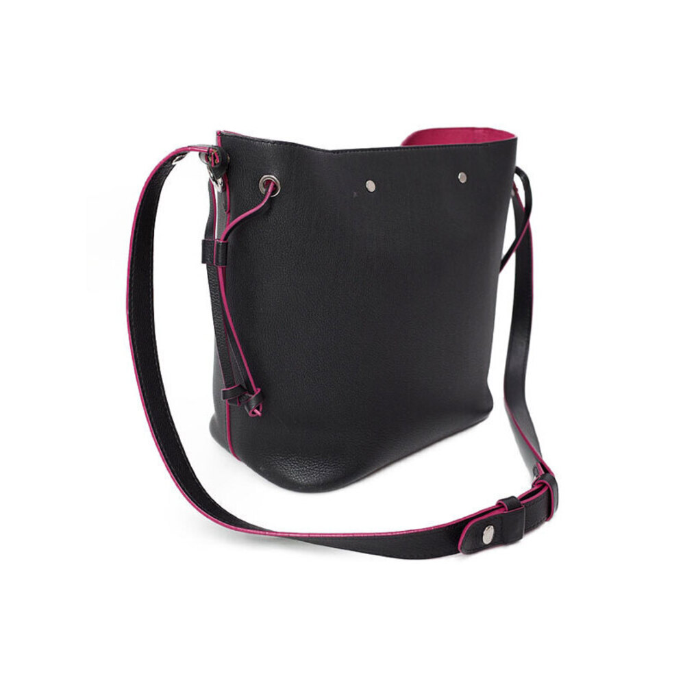 Louis Vuitton Bucket Shoulder Lock Bag Me